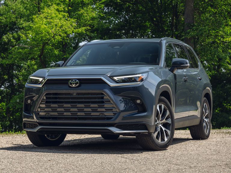 What to Know About The 2024 Toyota Highlander